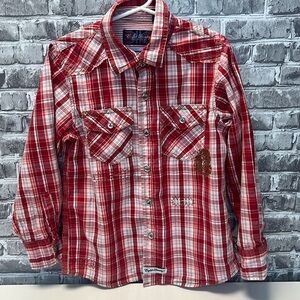English‎ laundry shirt